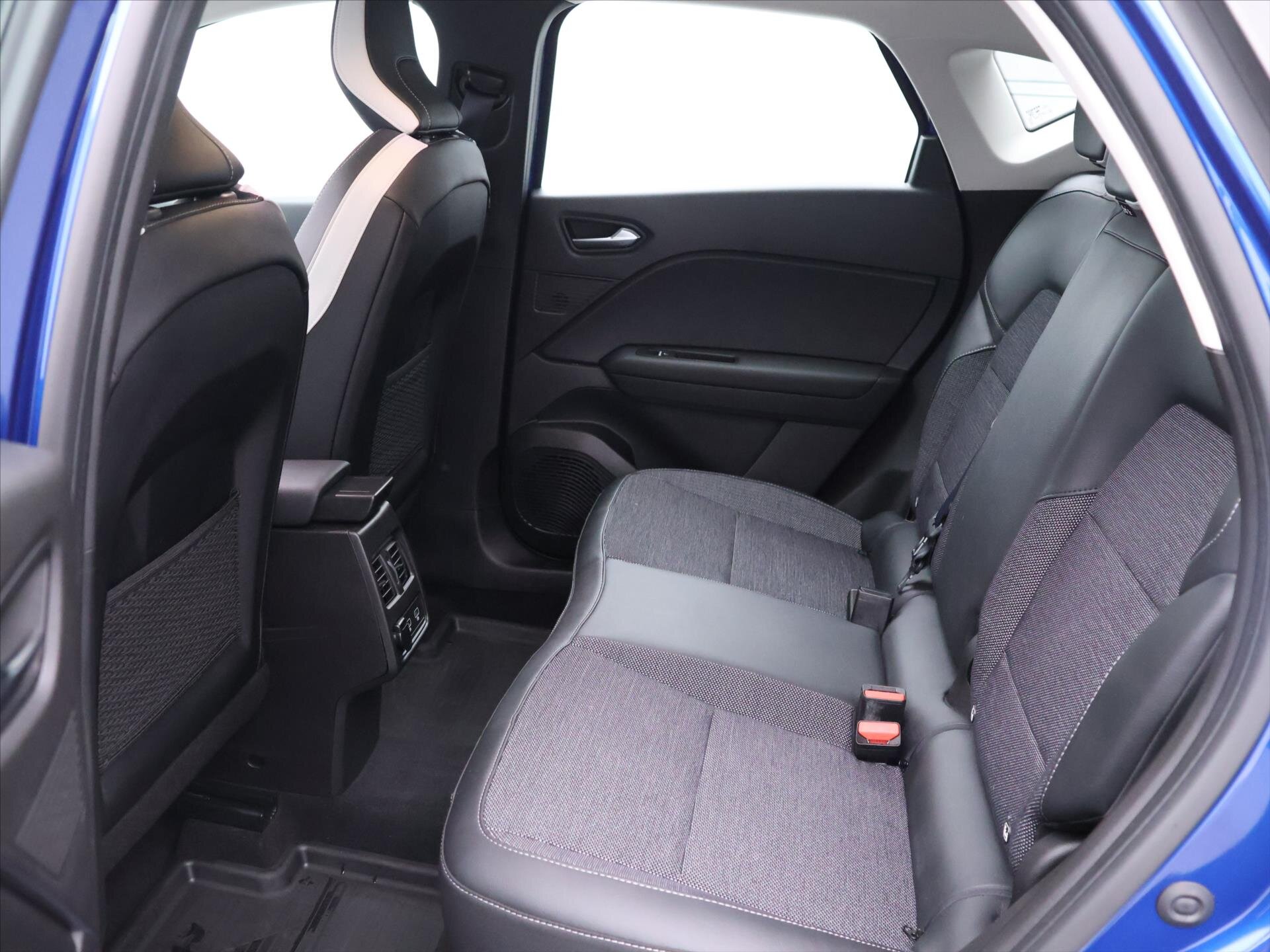 Renault Captur SUV / Terénní 1,6 l 68 kw