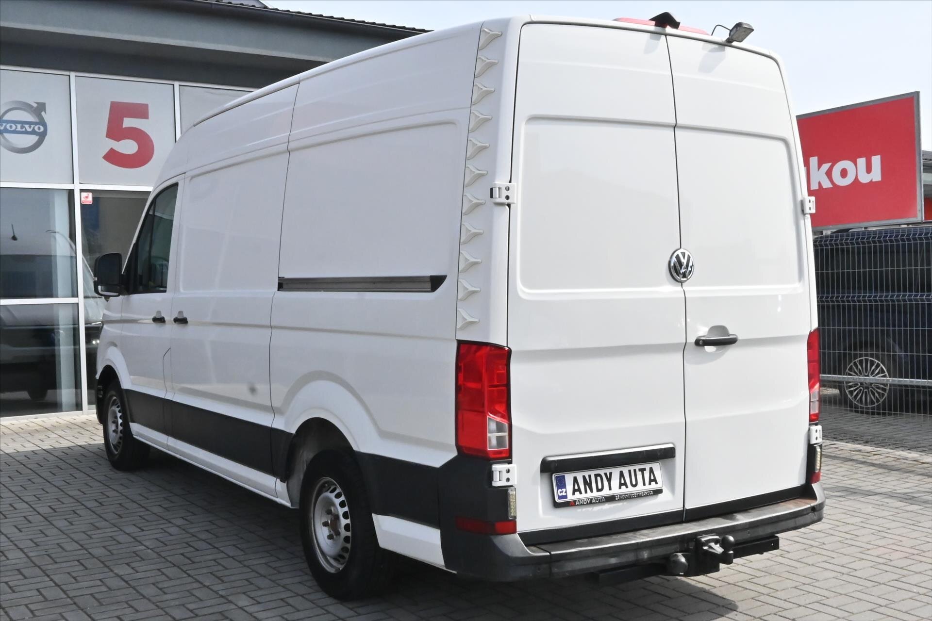 Volkswagen Crafter Skříň 2,0 l 103 kw