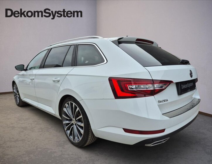 Škoda Superb Kombi 2,0 l 140 kw