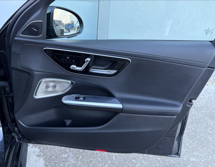 Mercedes-Benz Třídy C 27