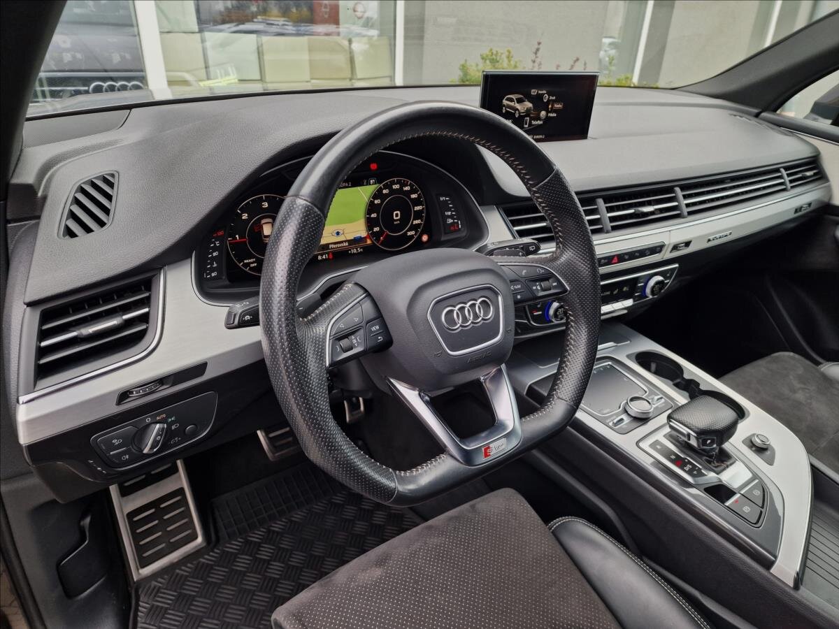 Audi Q7 SUV / Terénní 3,0 l 210 kw