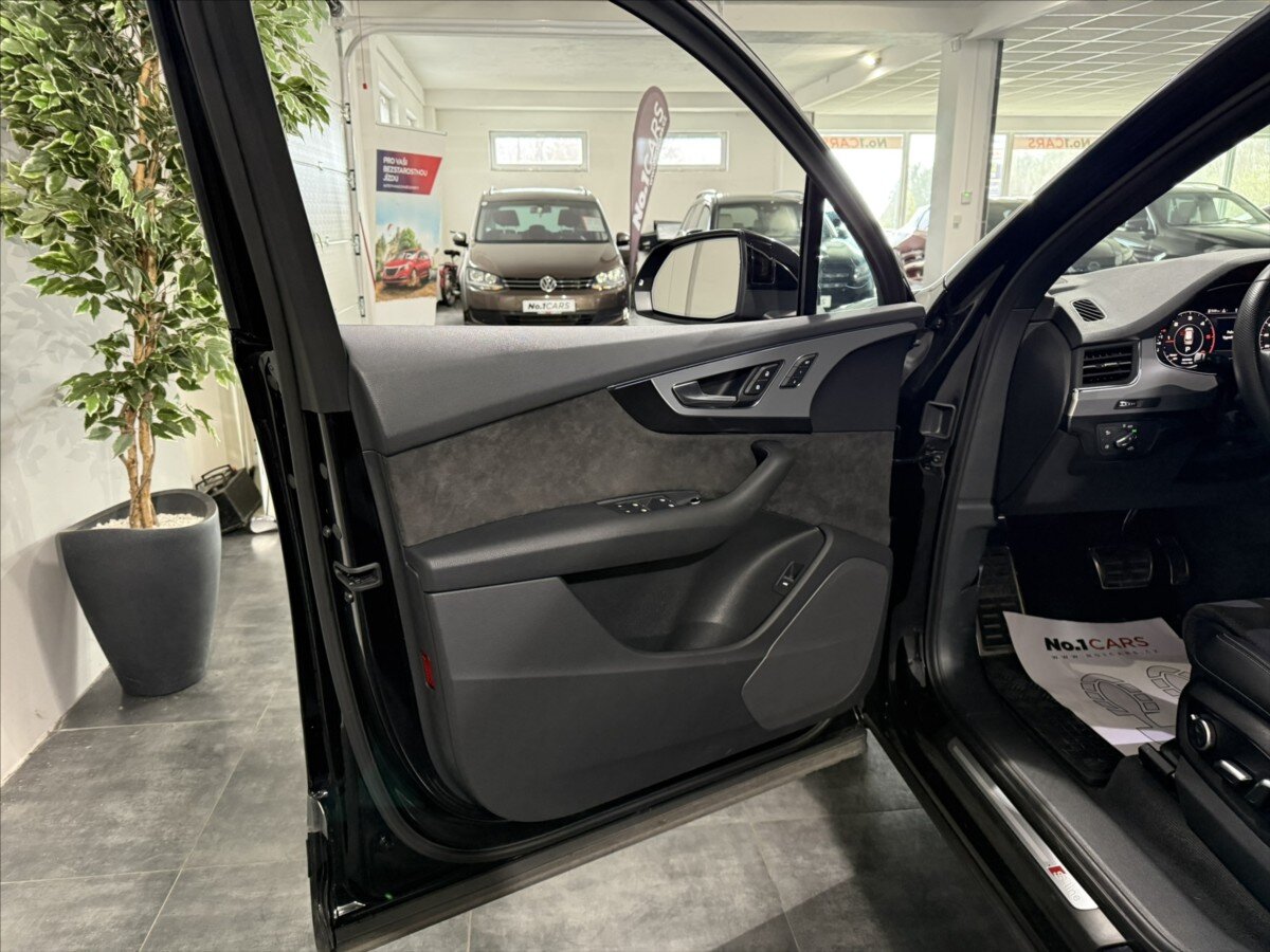Audi Q7 SUV / Terénní 3,0 l 200 kw