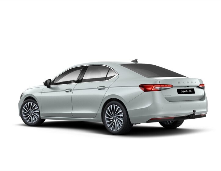 Škoda Superb Hatchback 0,0 142 kw