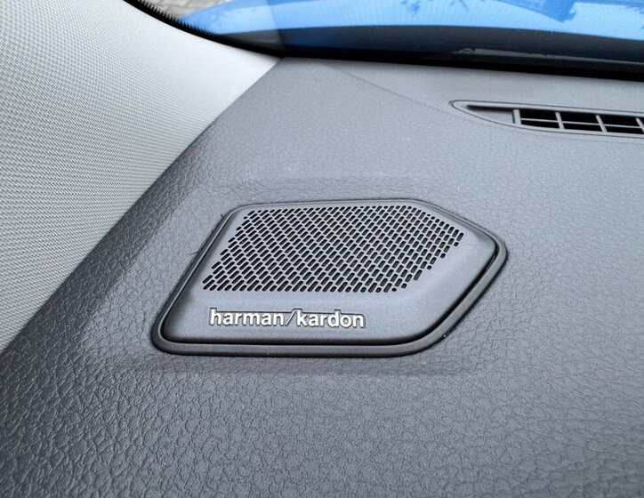 Volkswagen Caravelle 17