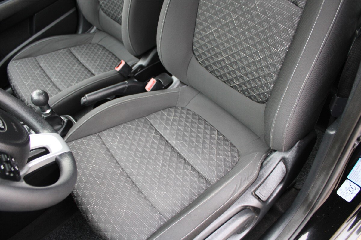 KIA Rio Hatchback 1,2 l 61 kw