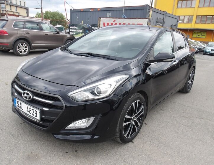 Hyundai i30 Hatchback 1,6 l 81 kw