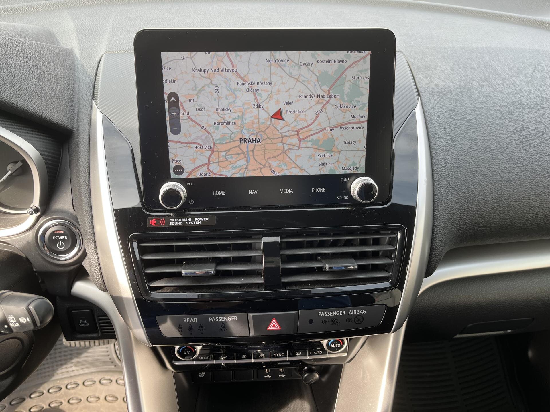 Mitsubishi Eclipse Cross SUV / Terénní 2,4 l 72 kw