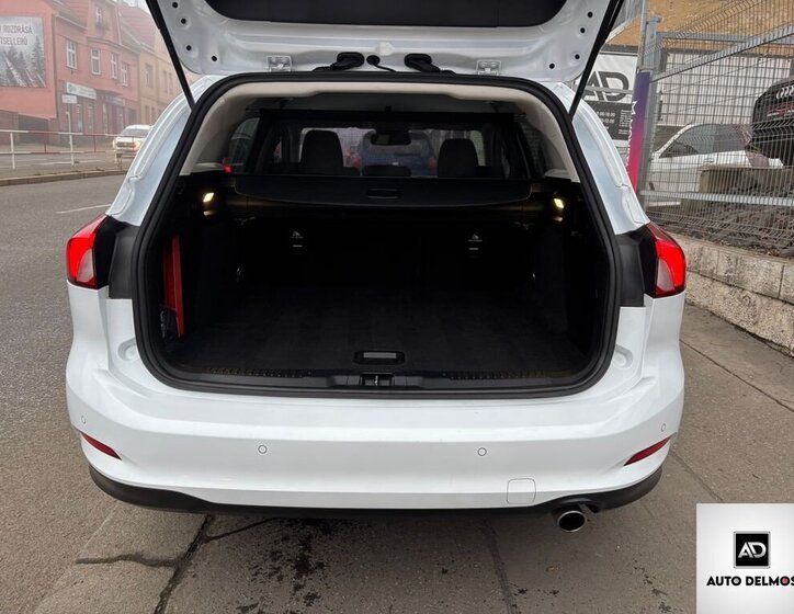 Ford Focus Kombi 1,5 l 88 kw