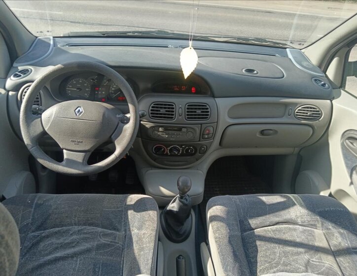 Renault Scénic Kombi 1,6 l 79 kw