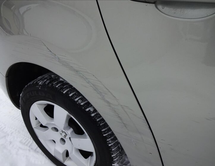 Peugeot 5008 MPV 1,6 l 115 kw