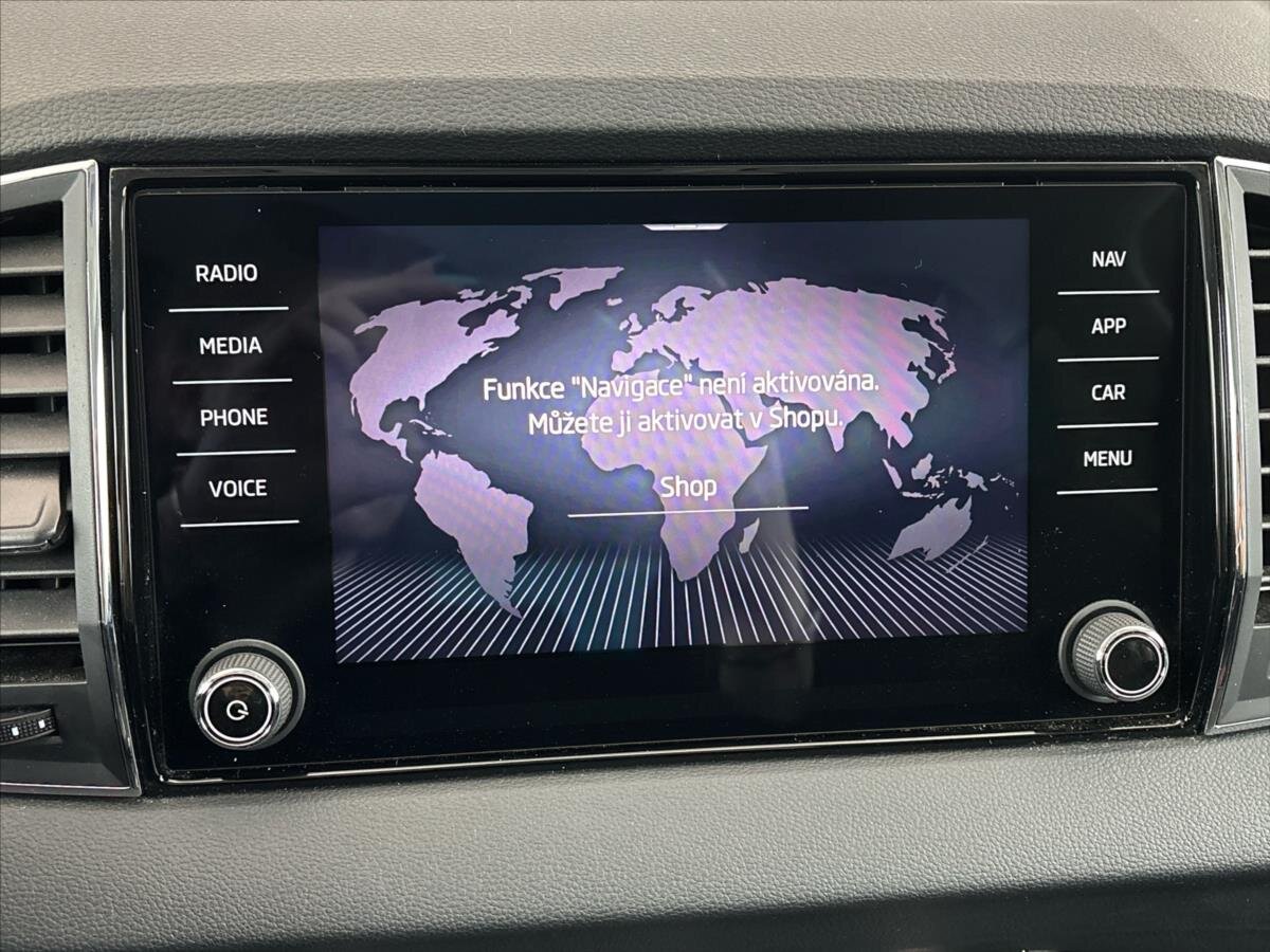 Škoda Karoq SUV / Terénní 1,5 l 110 kw