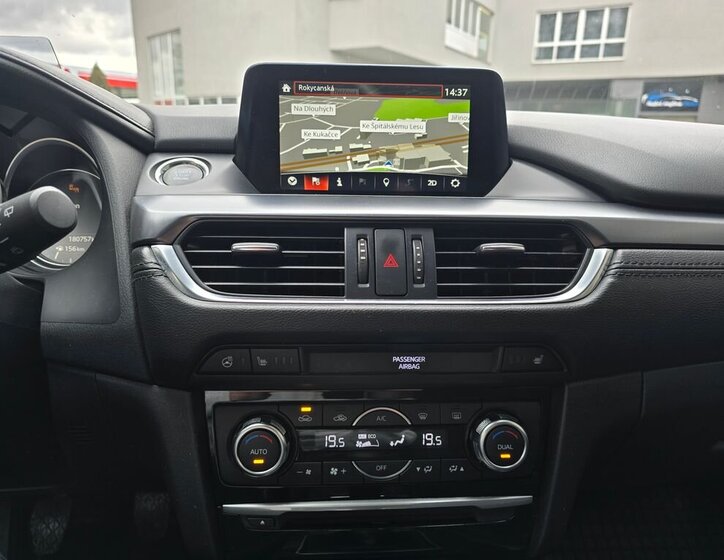 Mazda 6 Kombi 2,0 l 121 kw