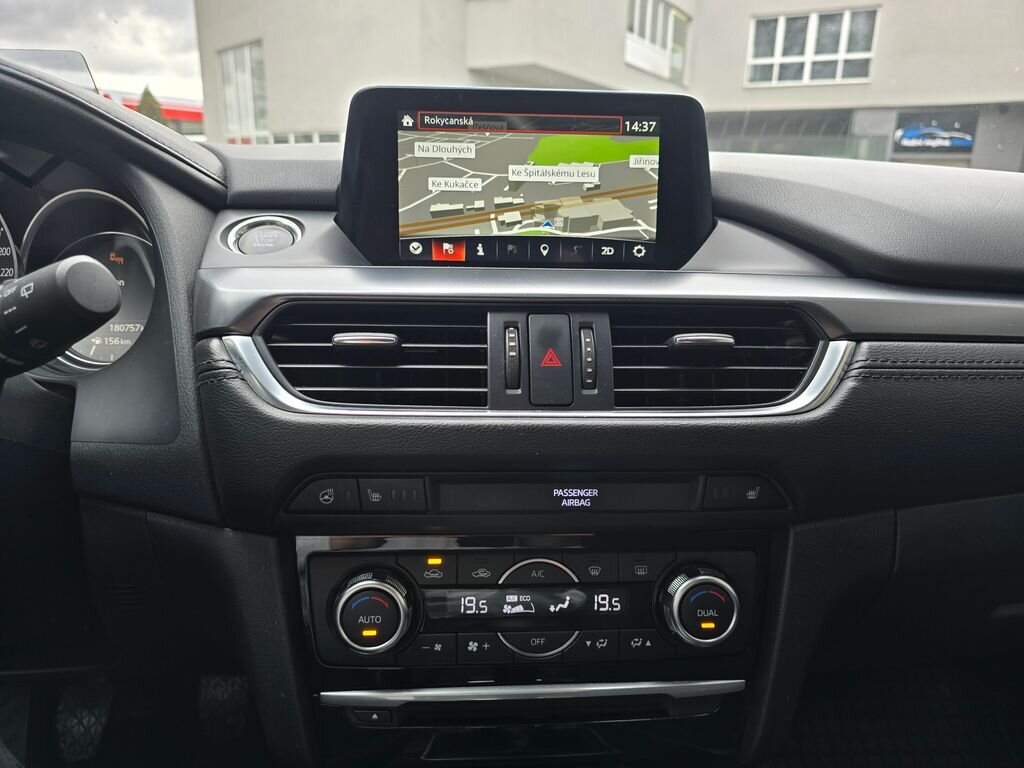 Mazda 6 Kombi 2,0 l 121 kw