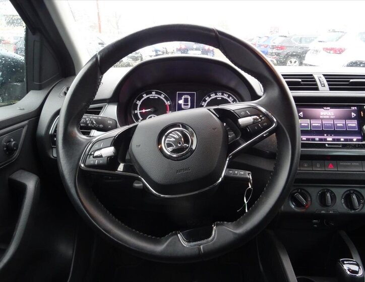 Škoda Fabia Kombi 999,0 70 kw