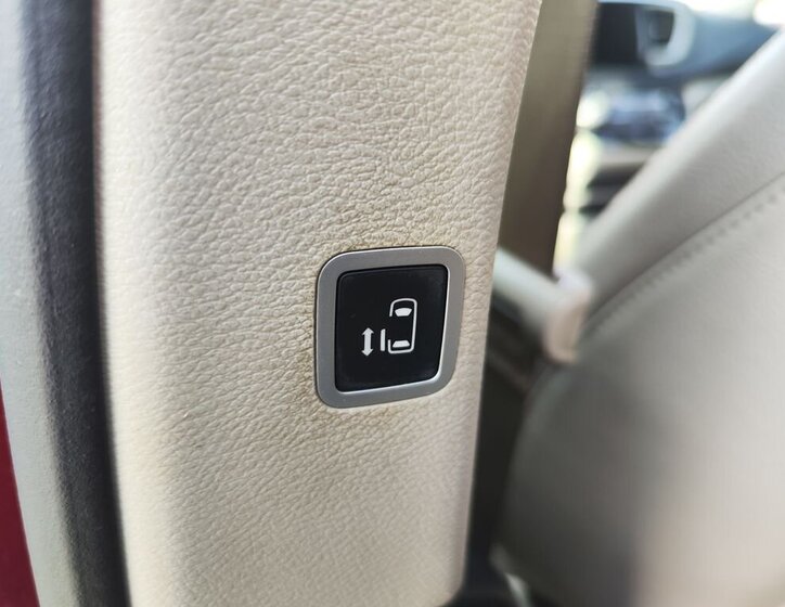 Chrysler Pacifica MPV 3,6 l 214 kw