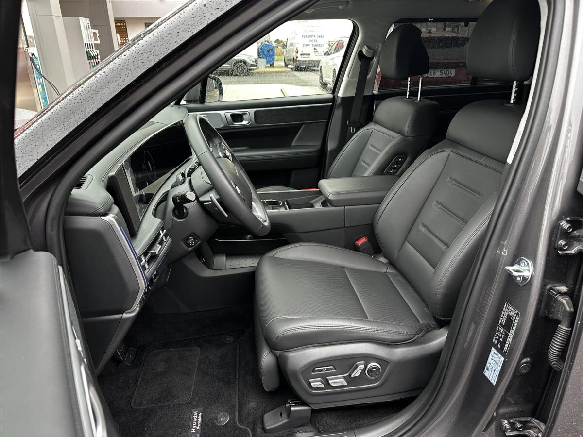 Hyundai Santa Fe SUV / Terénní 1,6 l 117 kw