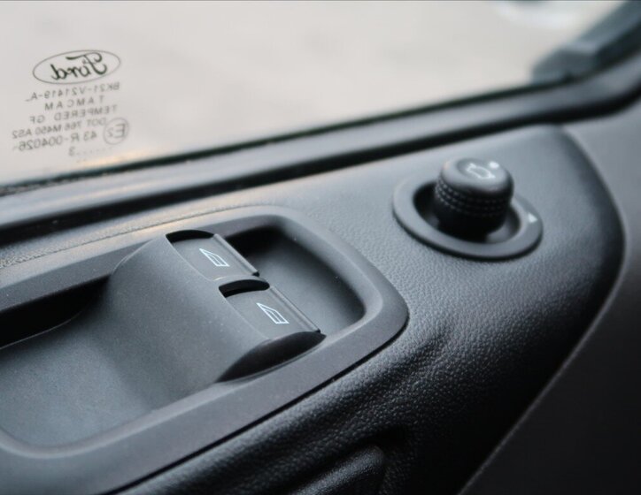 Ford Transit Custom VAN-Minibus 2,0 l 77 kw