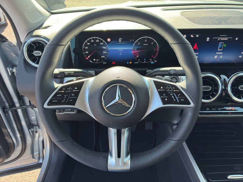 Mercedes-Benz GLB SUV / Terénní 2,0 l 85 kw