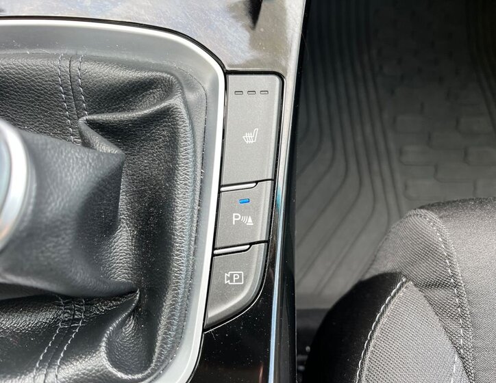 Hyundai i30 Kombi 998,0 73 kw