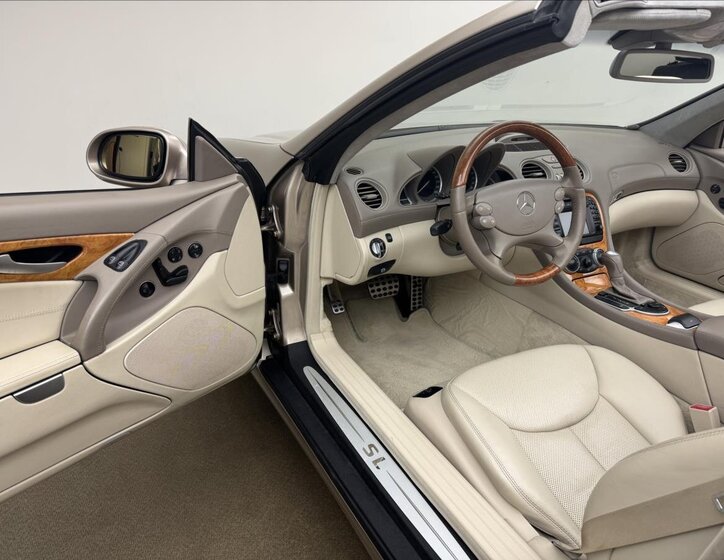 Mercedes-Benz SL Kabriolet 5,0 l 225 kw