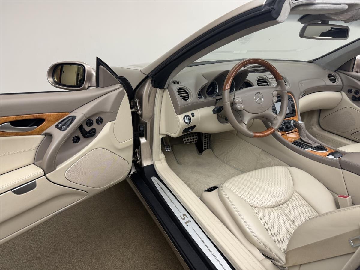 Mercedes-Benz SL Kabriolet 5,0 l 225 kw