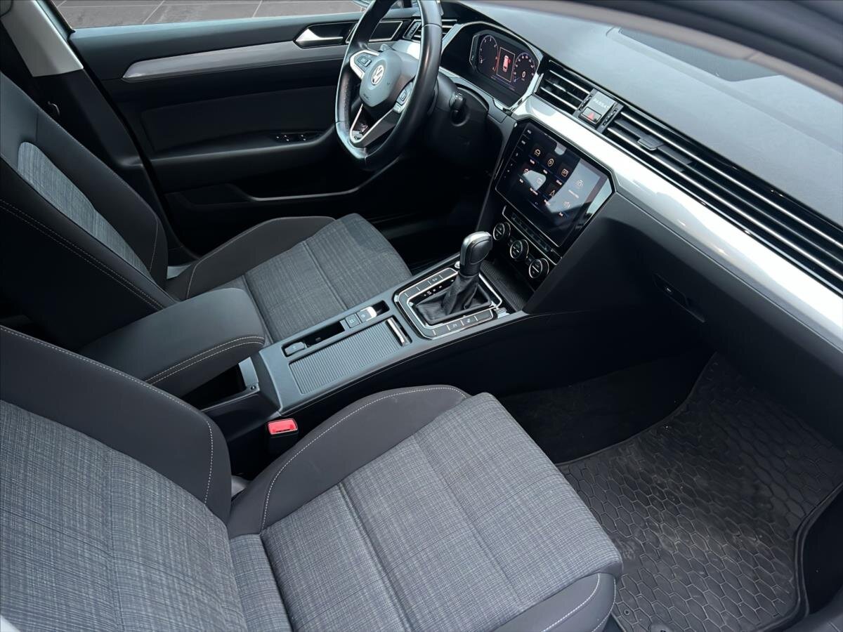 Volkswagen Passat Kombi 2,0 l 140 kw