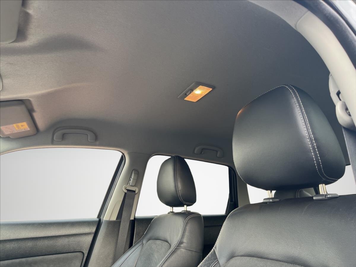 Suzuki Vitara SUV 1,6 l 88 kw