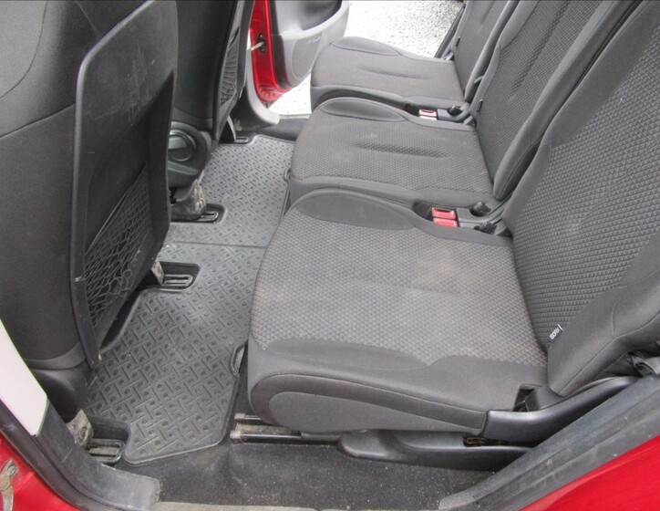 Citroën C4 Picasso 26