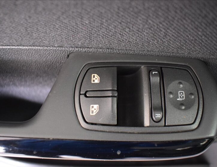 Opel Corsa Hatchback 1,2 l 59 kw