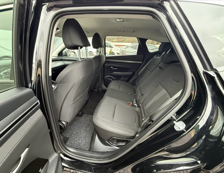 Hyundai Tucson SUV 1,6 l 110 kw