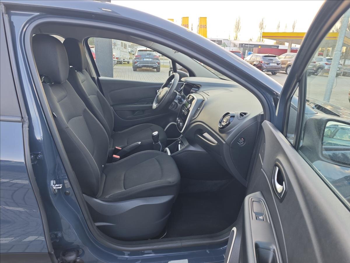 Renault Captur SUV / Terénní 898,0 66 kw