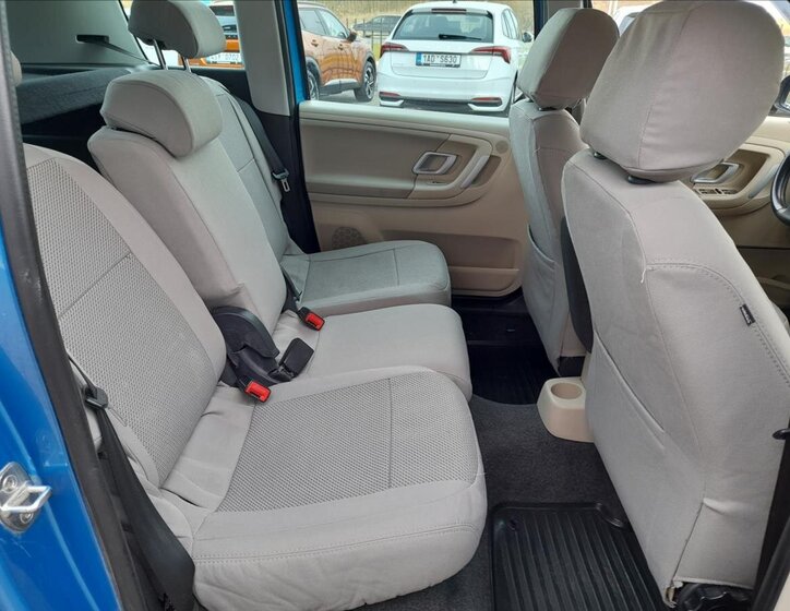 Škoda Roomster MPV 1,6 l 77 kw