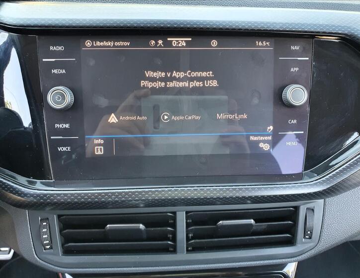 Volkswagen T-Cross 29