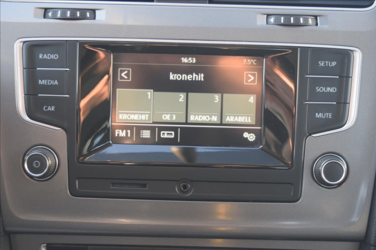 Volkswagen Golf Kombi 1,2 l 63 kw