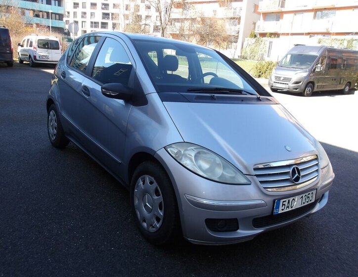 Mercedes-Benz Třídy A Hatchback 1,5 l 70 kw