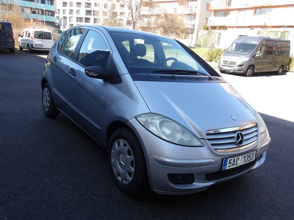 Mercedes-Benz Třídy A Hatchback 1,5 l 70 kw
