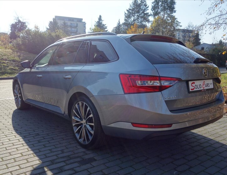 Škoda Superb 7
