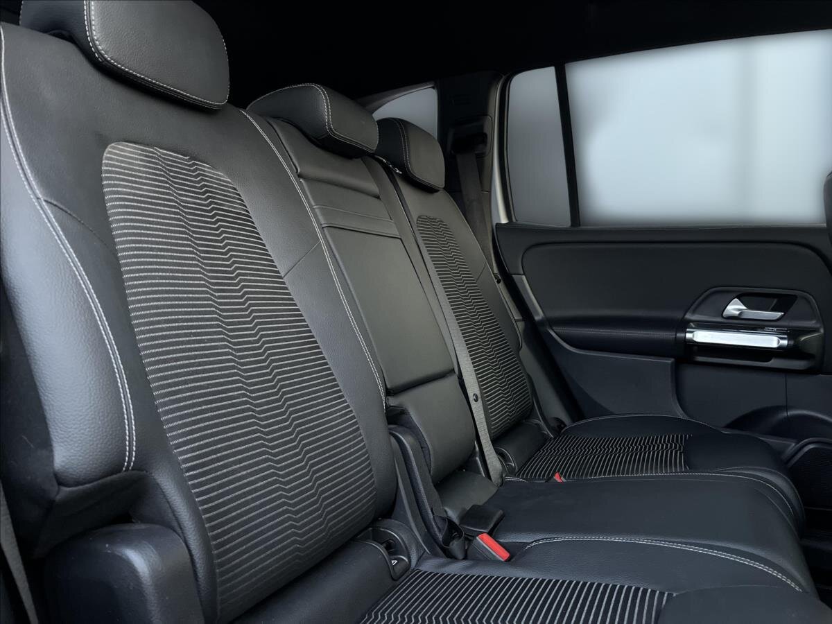 Mercedes-Benz GLB SUV / Terénní 2,0 l 110 kw