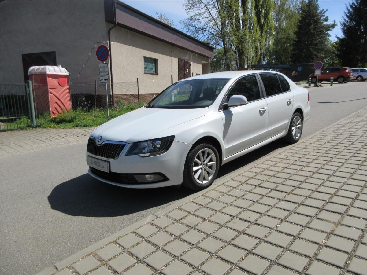 Škoda Superb Sedan / Limuzína 2,0 l 103 kw