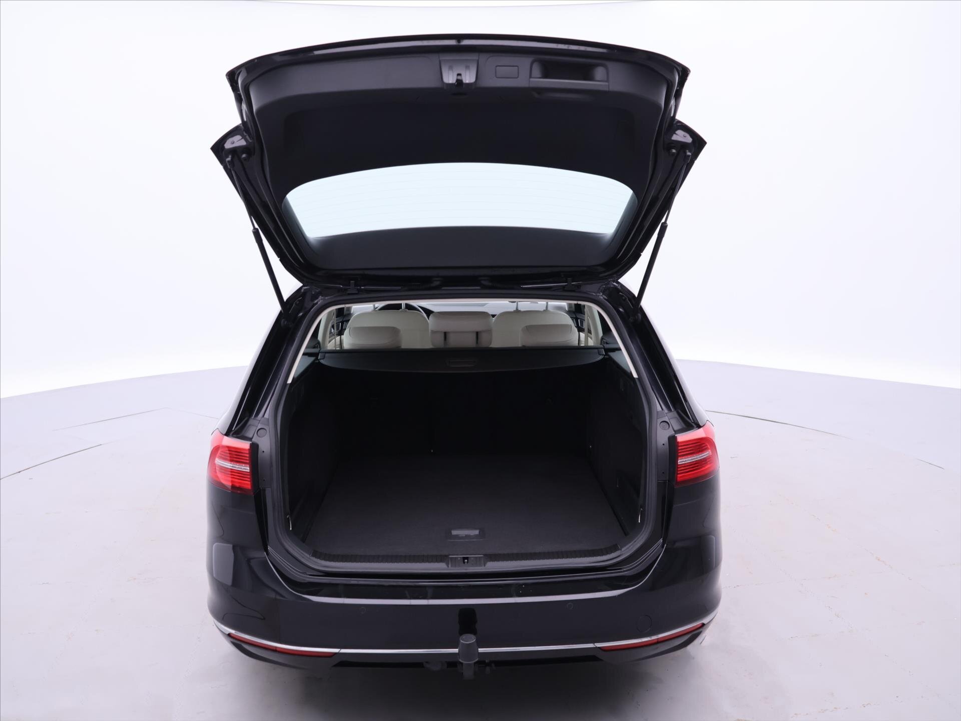 Volkswagen Passat Kombi 1,4 l 110 kw