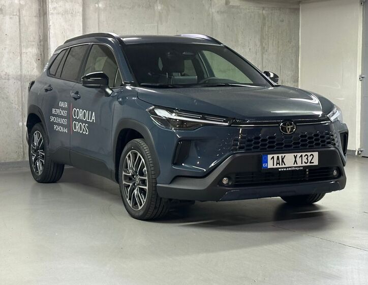 Toyota Corolla Cross 3