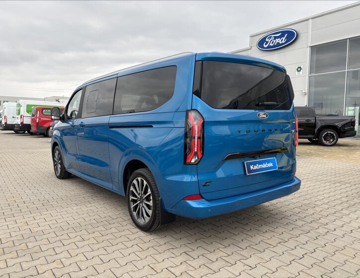 Ford Tourneo Custom MPV 0,0 160 kw