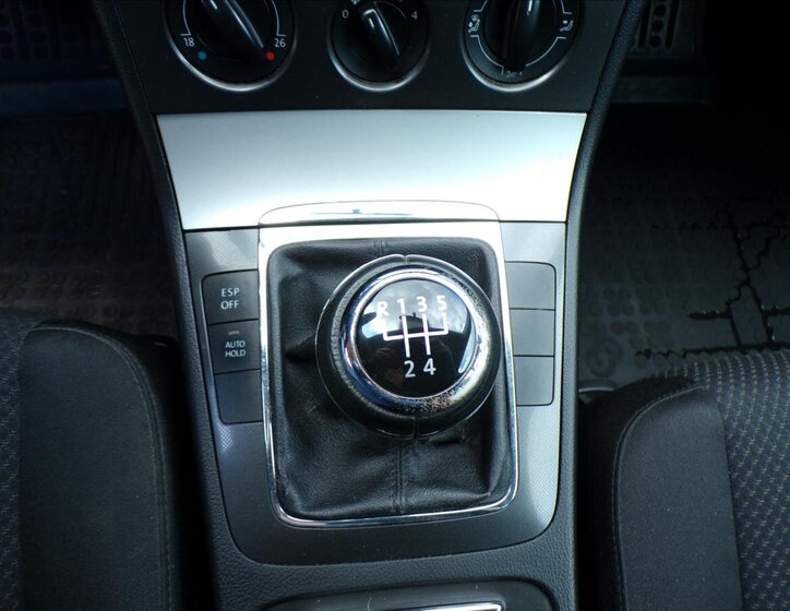 Volkswagen Passat Kombi 1,9 l 77 kw