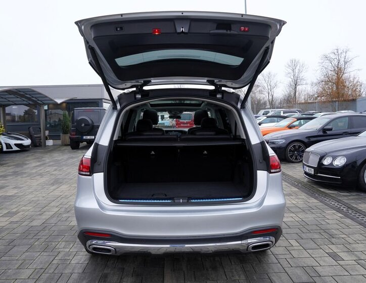 Mercedes-Benz GLS 11