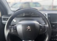 Peugeot 2008 SUV / Terénní 1,2 l 81 kw