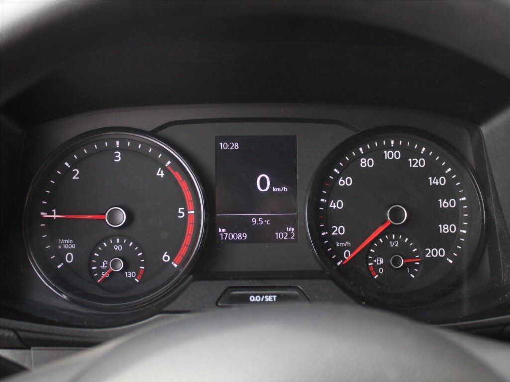 Volkswagen Crafter Skříň 2,0 l 103 kw
