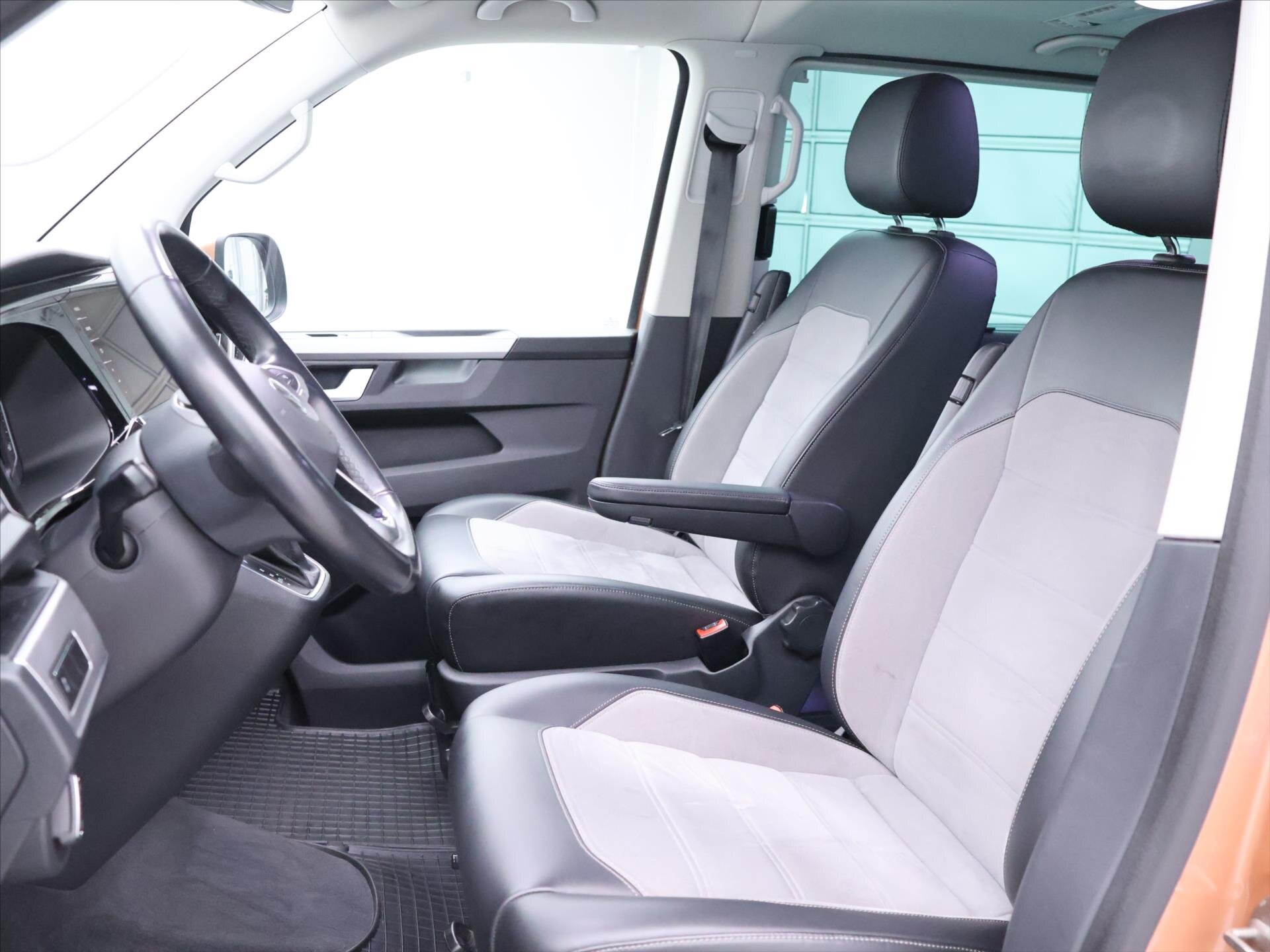 Volkswagen Multivan Kombi 2,0 l 146 kw