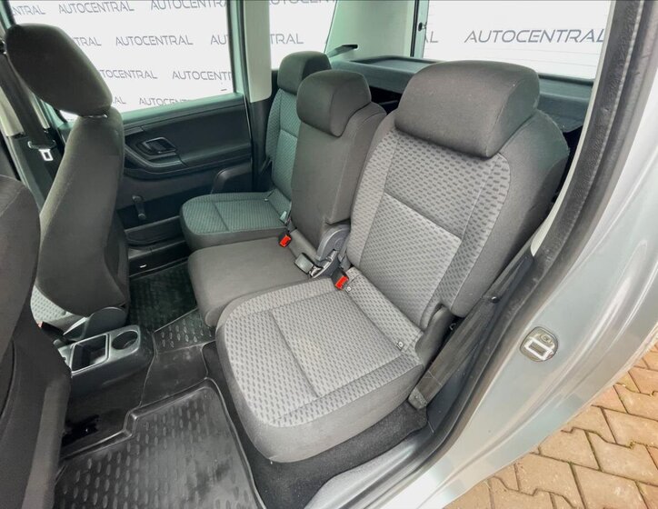 Škoda Roomster MPV 1,2 l 63 kw