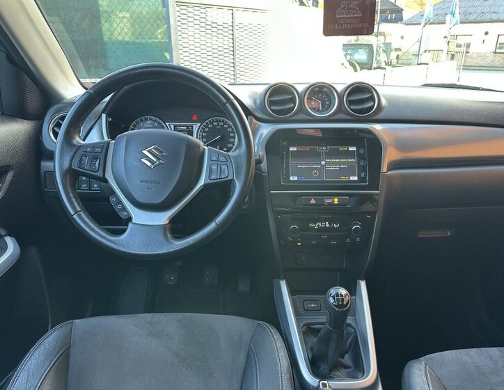 Suzuki Vitara Hatchback 1,6 l 88 kw