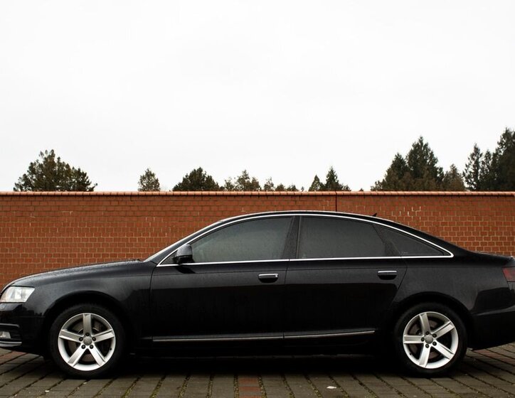 Audi A6 Sedan 3,0 l 176 kw